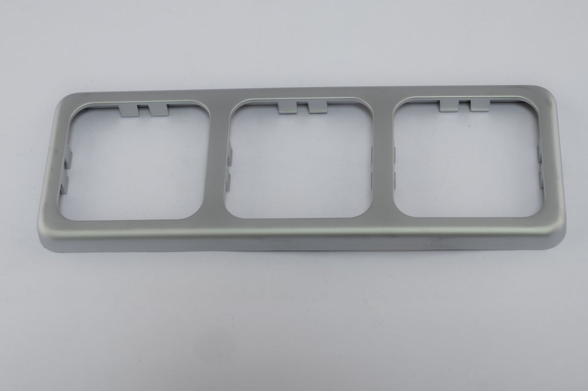Inprojal afdekraam (3) 60x166mm glad/zilver matglans (10073GTMGAS)