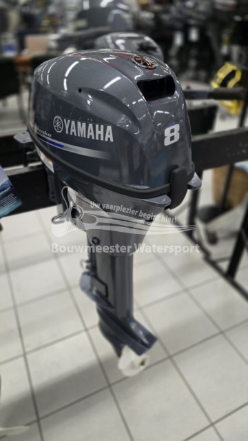 Yamaha F8FE